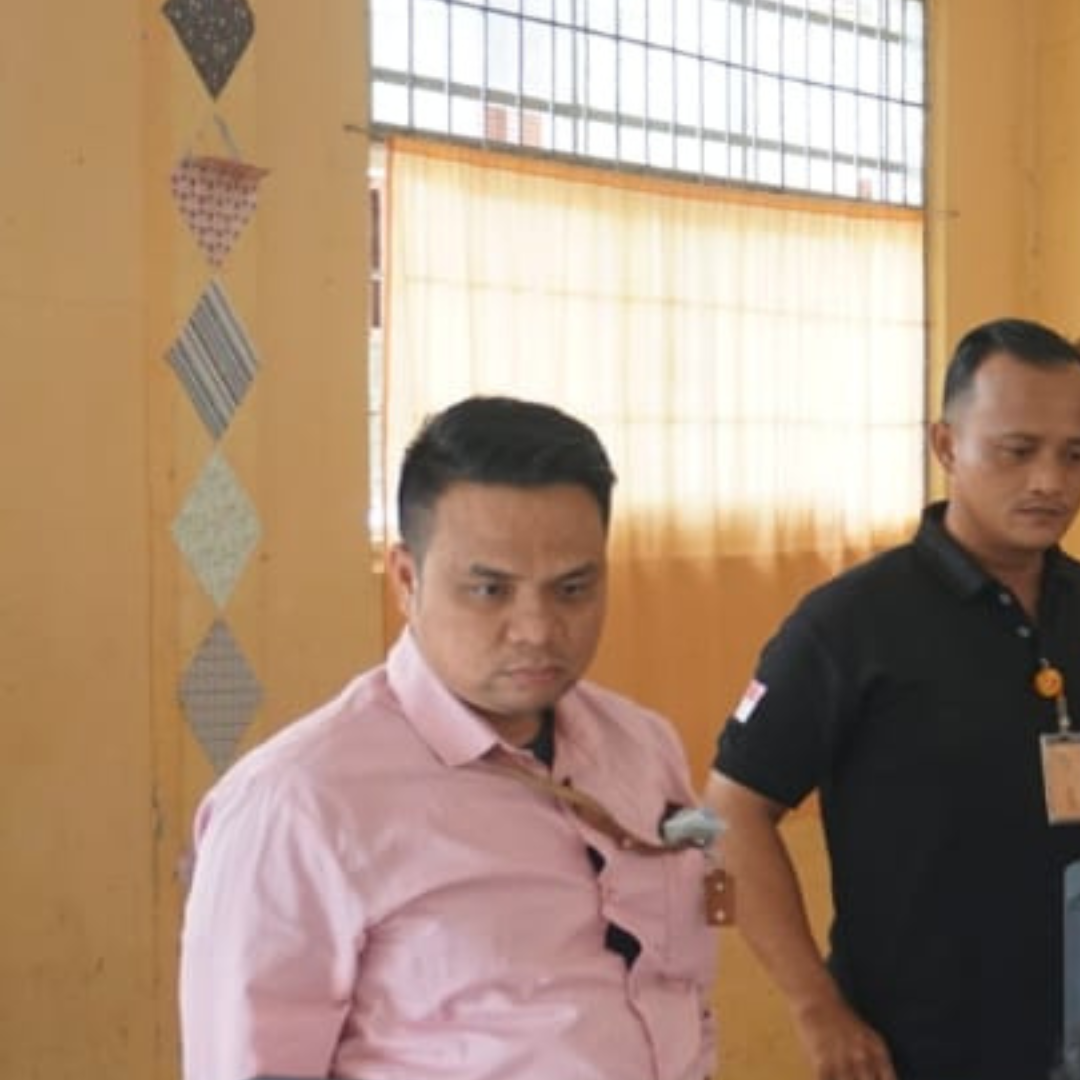 Anggota Bawaslu Kabupaten Nias/Koordinator Divisi Hukum, Pencegahan, Partisipasi Masyakarat dan Hubungan Masyarakat, Syawalman Karim Waruwu