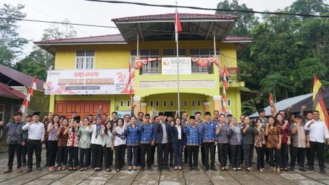 Foto bersama Usai Kegiatan Upacara Peringatan Hari Ulang Tahun Ke-79 Kemerdekaan Republik Indonesia